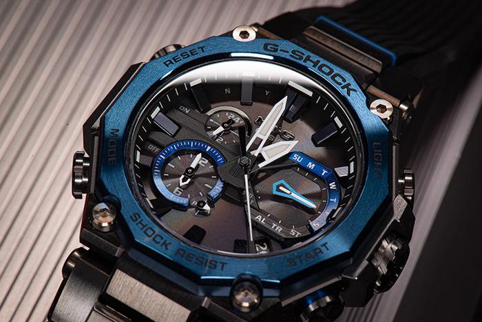 Casio G-Shock -  MTGB2000 Series - Blue Carbon Core - Image 4