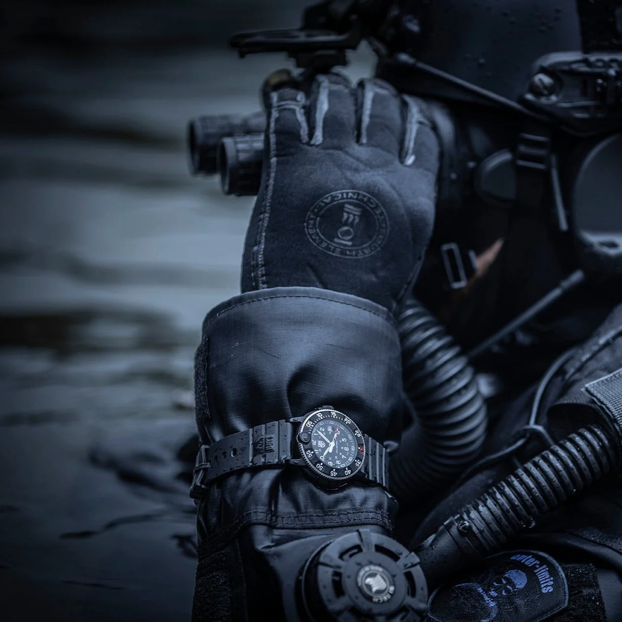 Luminox - 3000 EVO Series - Heritage 30th Anniversary - Image 6