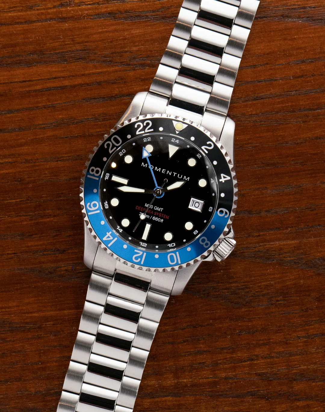 Momentum M20 GMT DSS - "Batman" Bezel - Image 2
