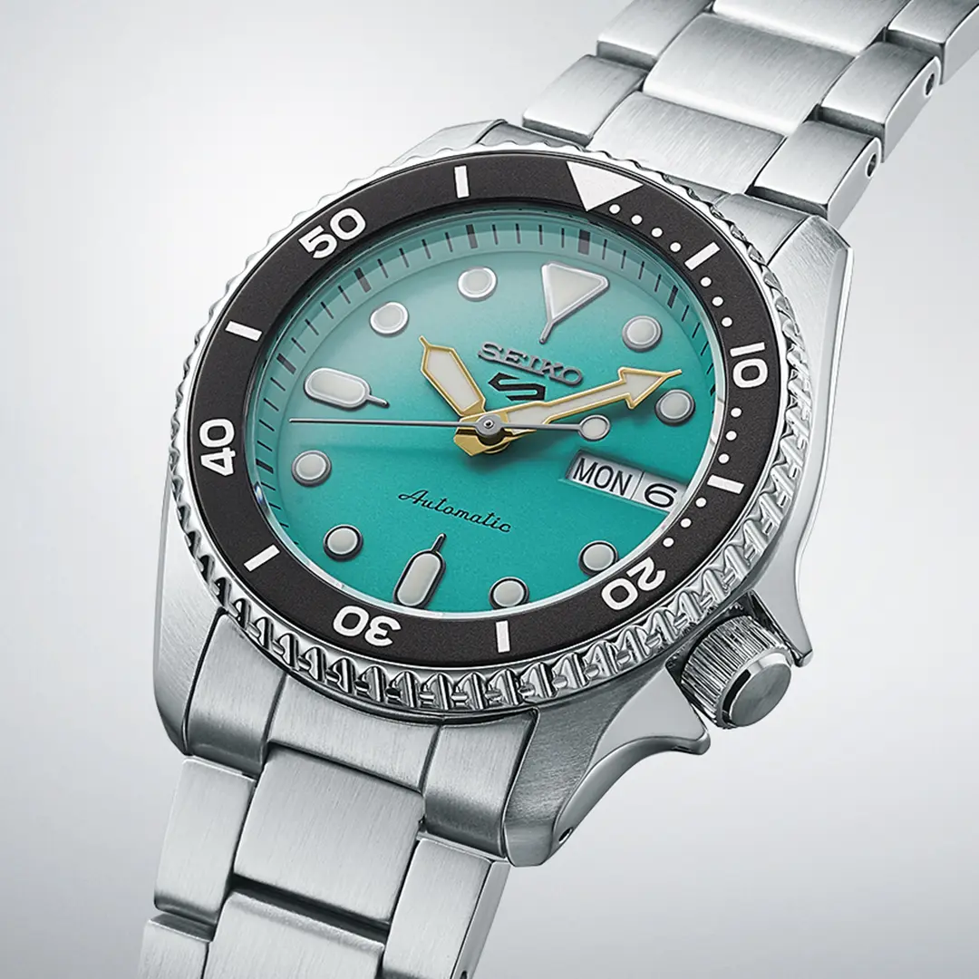 Seiko 5 Sport 38mm - 'Midi' Teal - Image 3