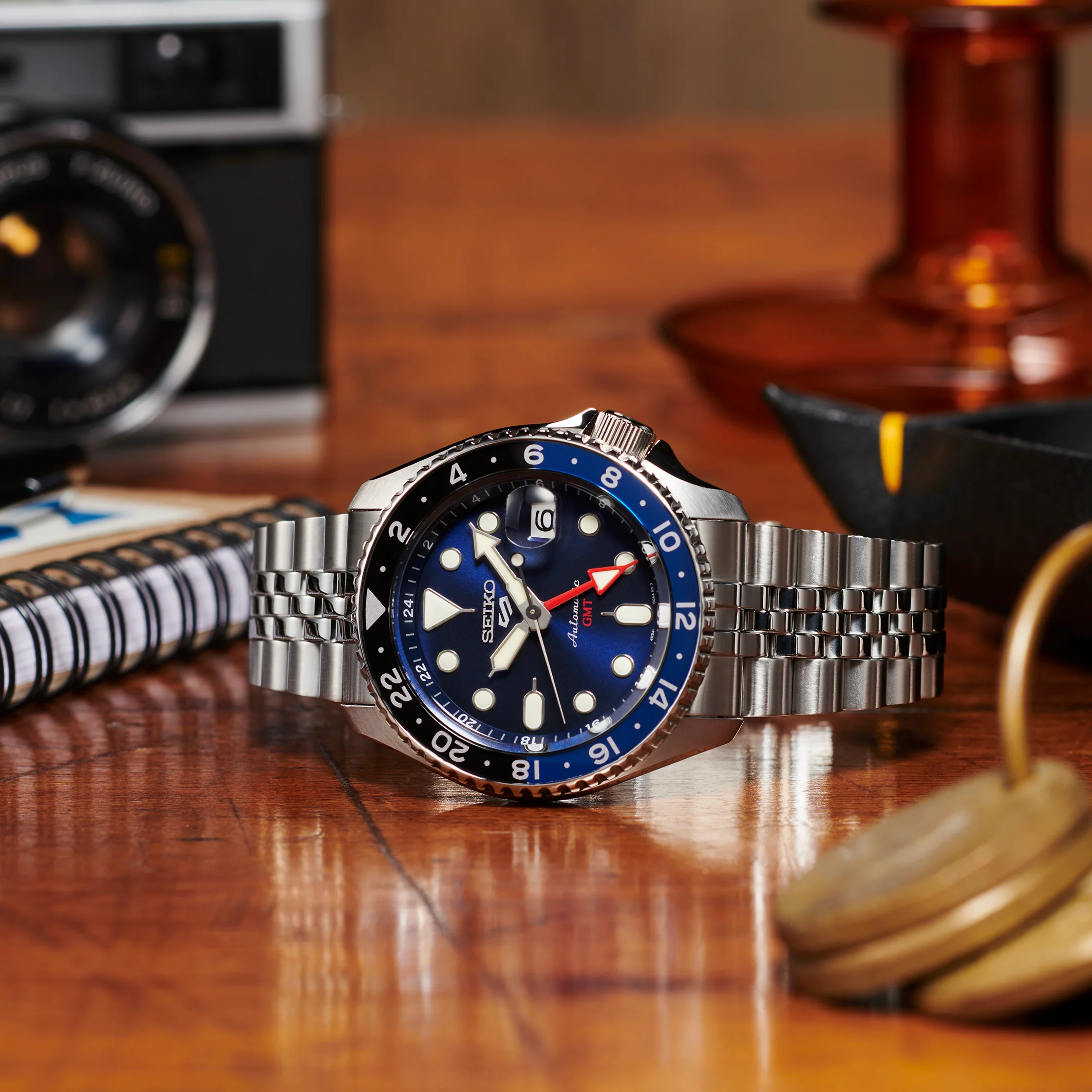 Seiko 5 Sport - Automatic 'Blueberry' GMT - Image 3