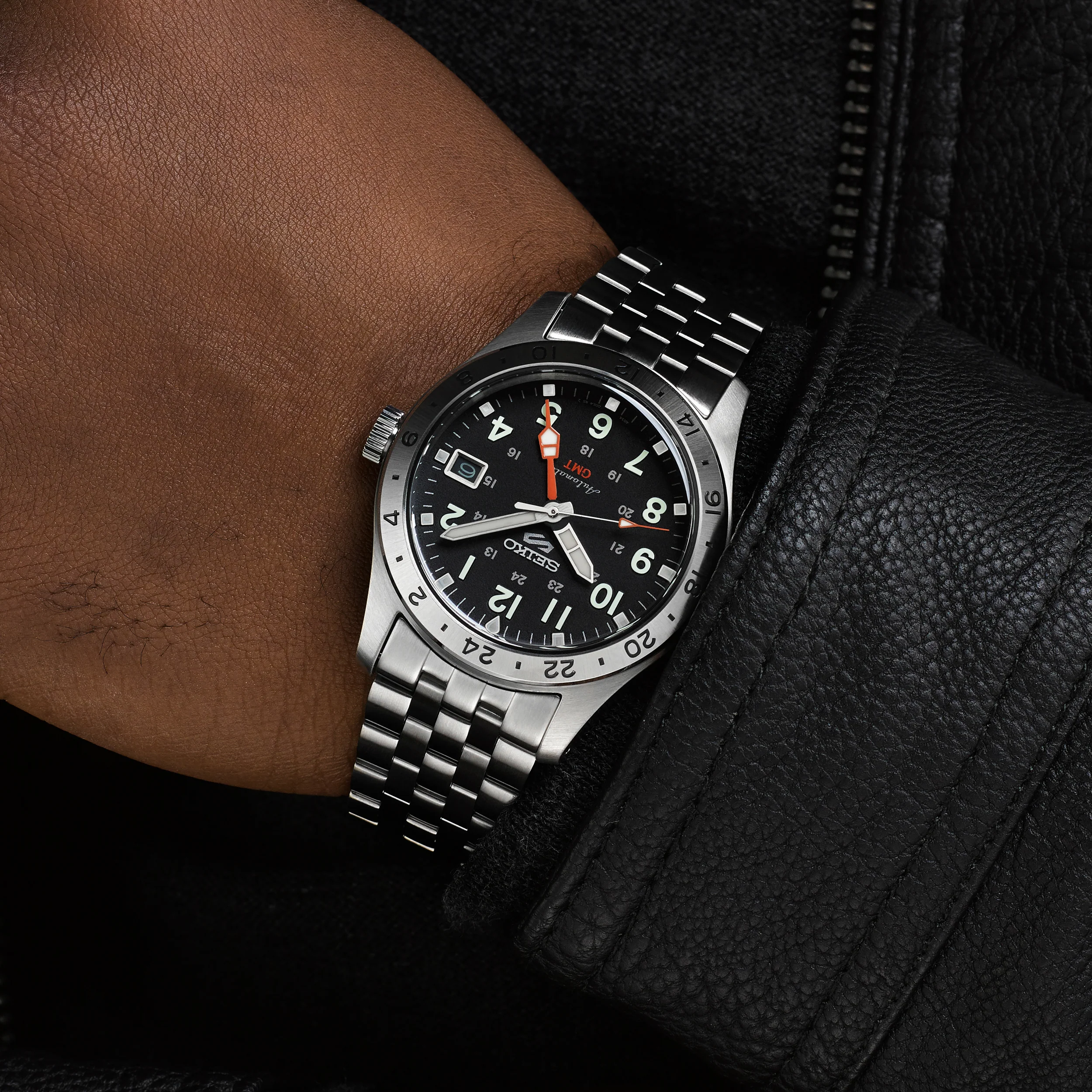 Seiko 5 Sports Automatic - Field ‘Deploy’ GMT - Image 4